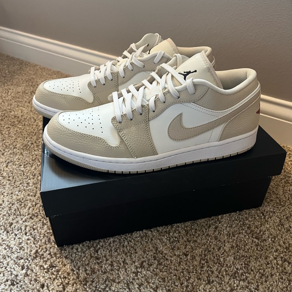 Air Jordan 1 Low SE - Men’s Size 11 - Sail/ Rattan/ White - Mint Condition -